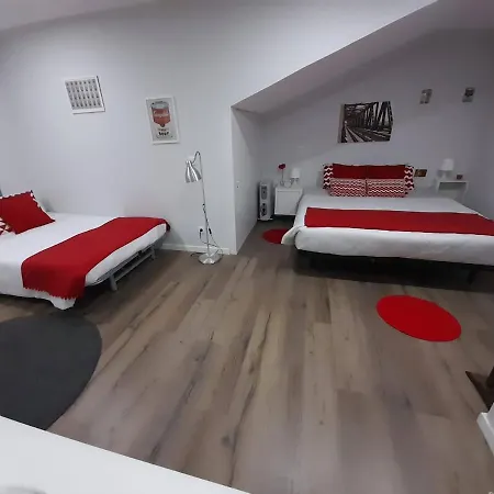 Casa Pirosa2 Гостевой дом Авейру