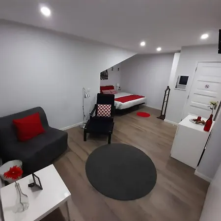 Casa Pirosa2 *